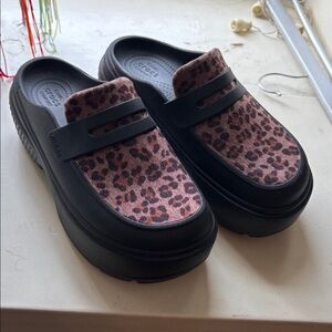 CROCS Leopard Print Flats in Black and Brown